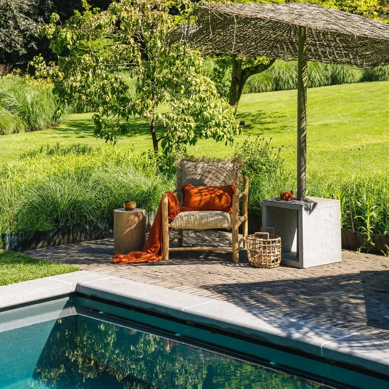THE TRIBE Hocker Natur