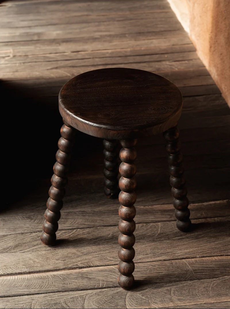 THE DANGO Hocker - Dunkelwalnuss