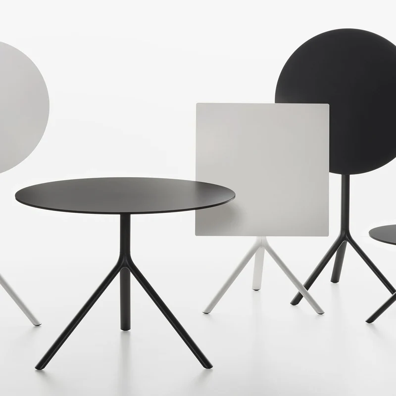 MIURA Tisch 70x70 H50