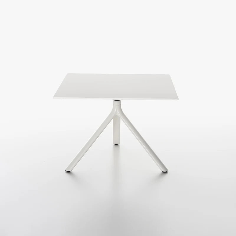 MIURA Tisch 70x70 H50