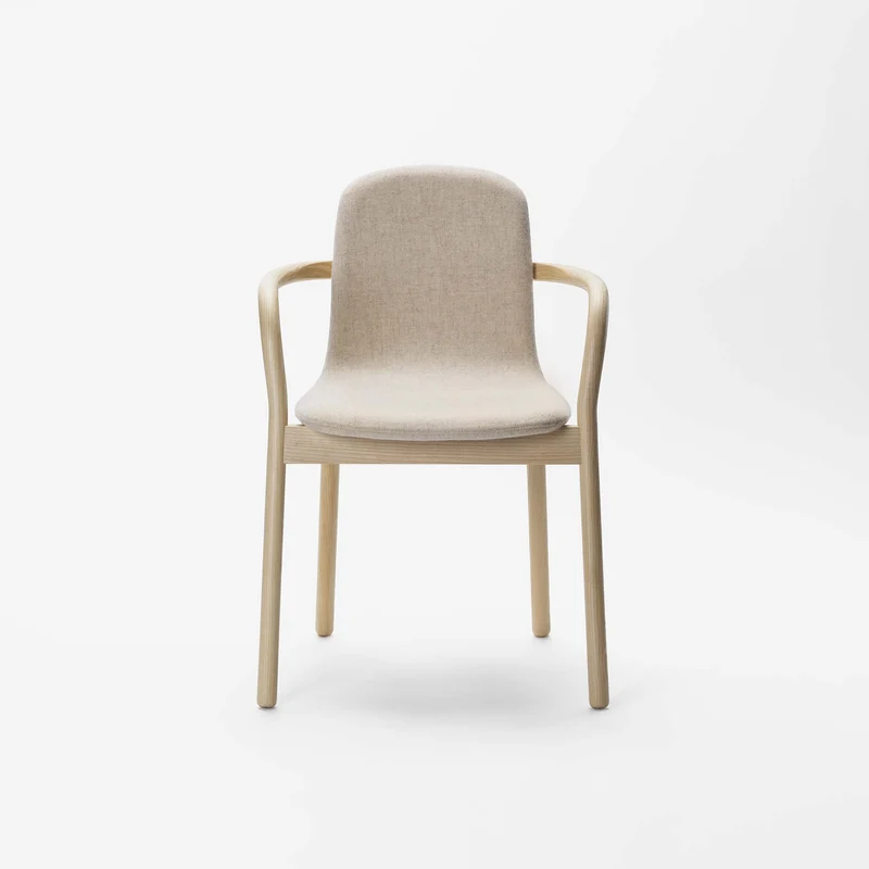 HUG ARMCHAIR Natur-Esche-Beige