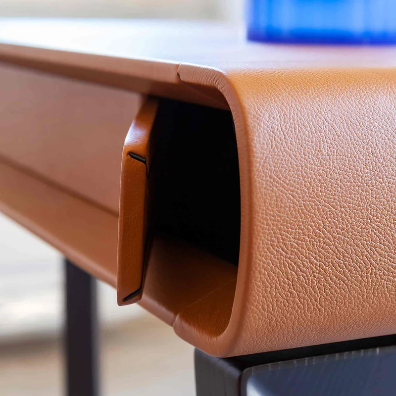 Leather Desk PEEK A BOOK by Roberto Lazzeroni for Poltrona Frau