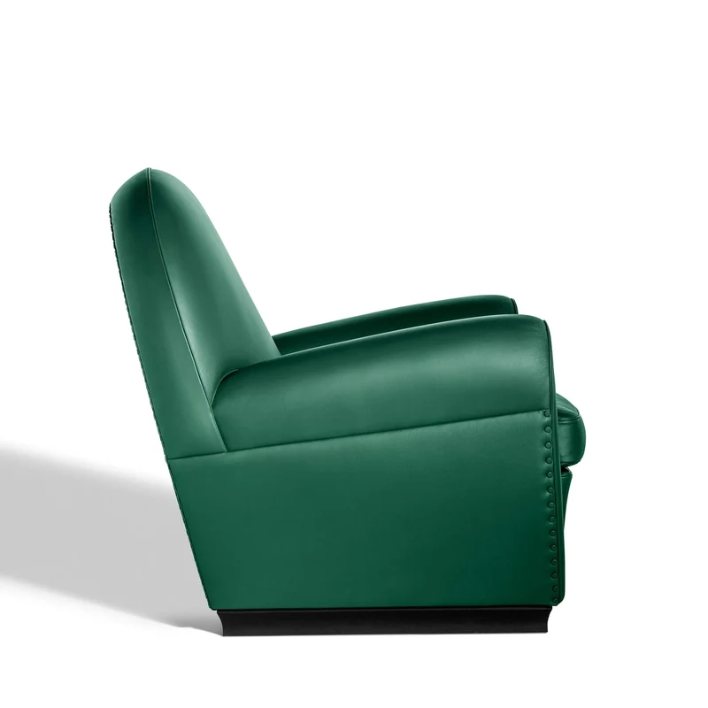 Leather Armchair VANITY FAIR XC by Poltrona Frau Style & Design Centre