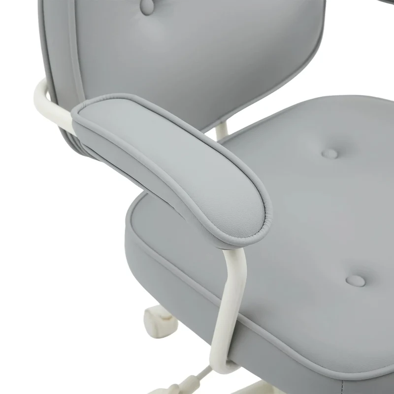 P7 Criss Cross Chair with Adjustable Height & Swivel