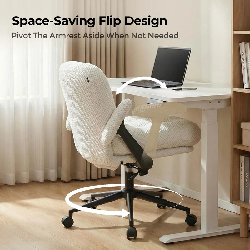 P5 Criss Cross Chair with Extra-Wide Seat and Flip Armrests