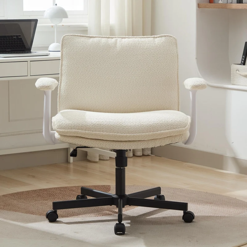 P3 Criss Cross Chair with Adjustable Armrests
