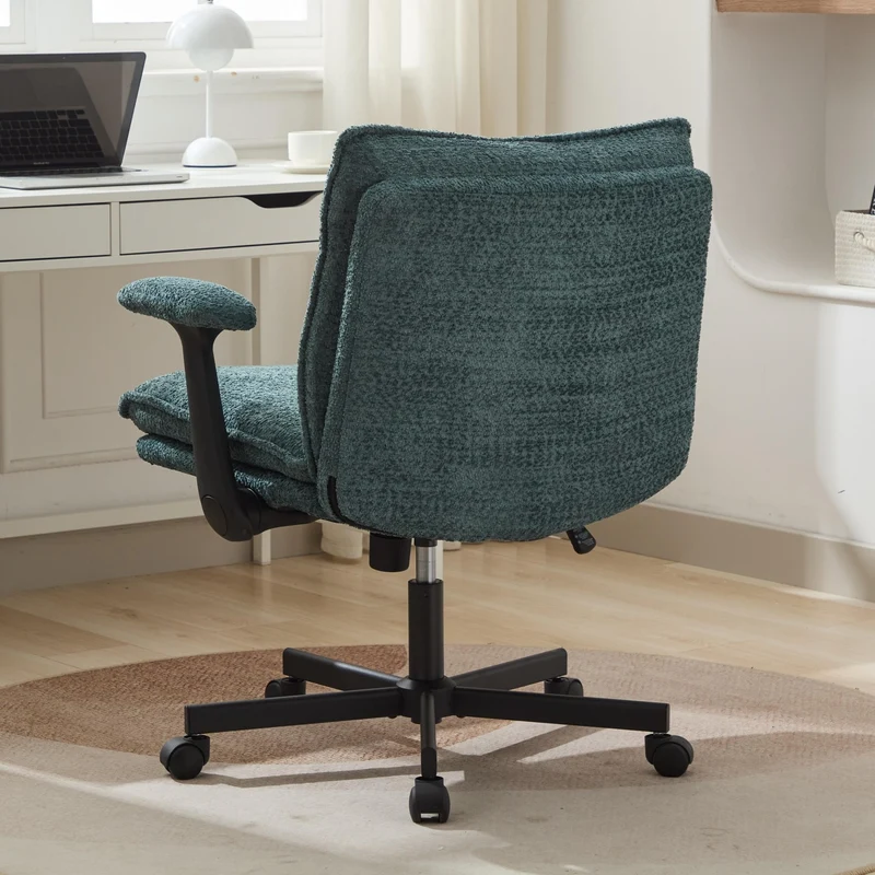 P3 Criss Cross Chair with Adjustable Armrests
