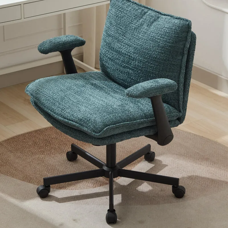 P3 Criss Cross Chair with Adjustable Armrests