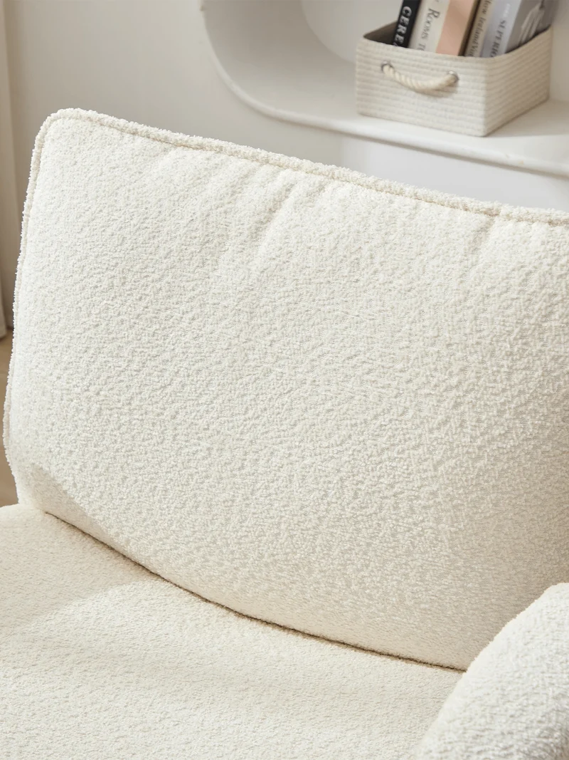 P3 Criss Cross Chair with Adjustable Armrests