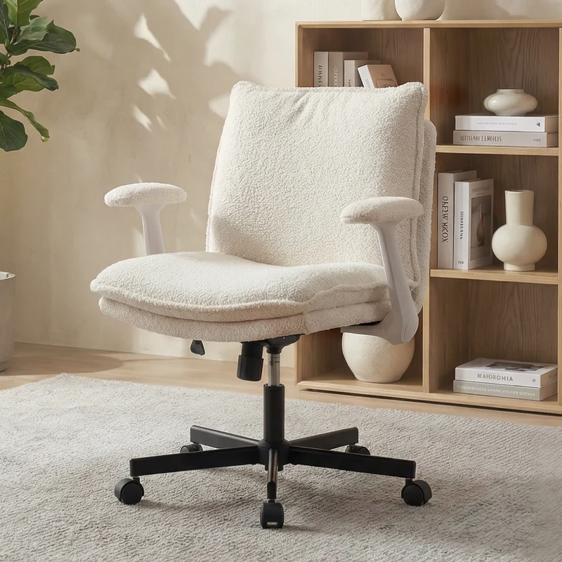 P3 Criss Cross Chair with Adjustable Armrests