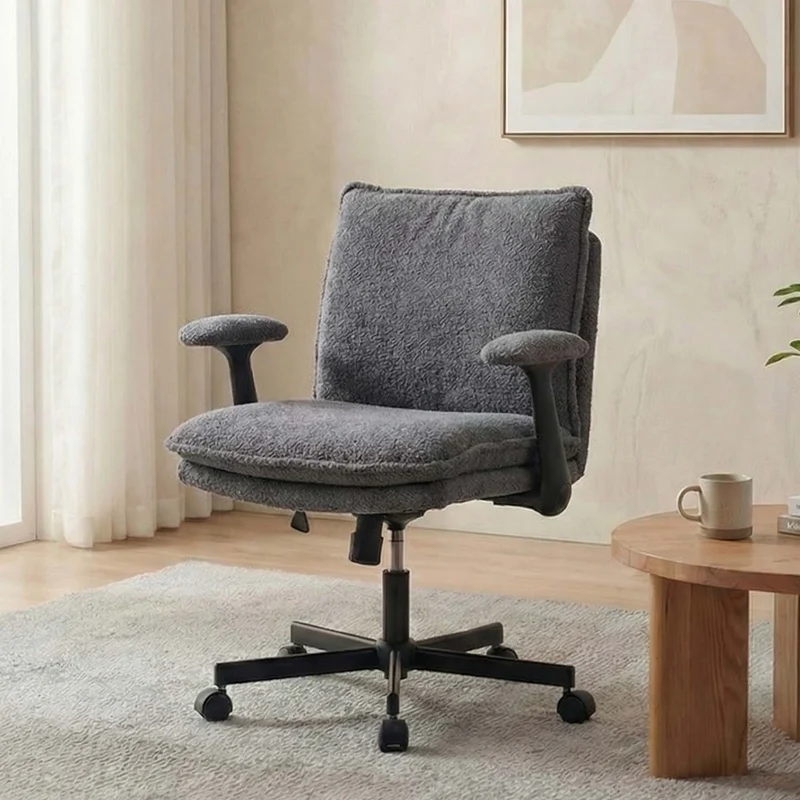 P3 Criss Cross Chair with Adjustable Armrests