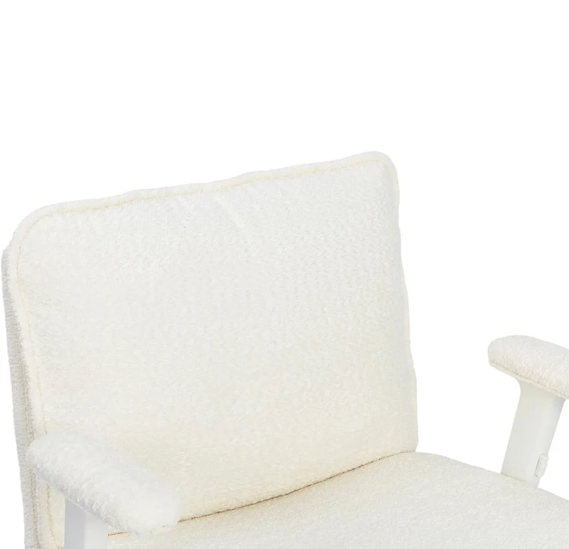 P3 Criss Cross Chair with Adjustable Armrests