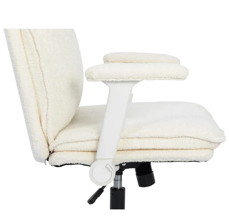 P3 Criss Cross Chair with Adjustable Armrests