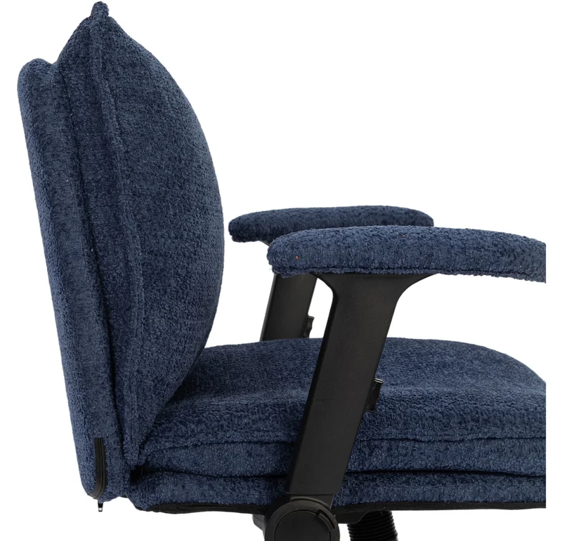 P3 Criss Cross Chair with Adjustable Armrests