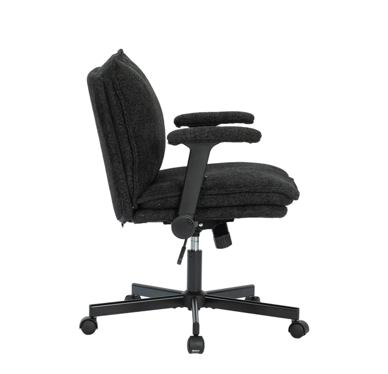 P3 Criss Cross Chair with Adjustable Armrests