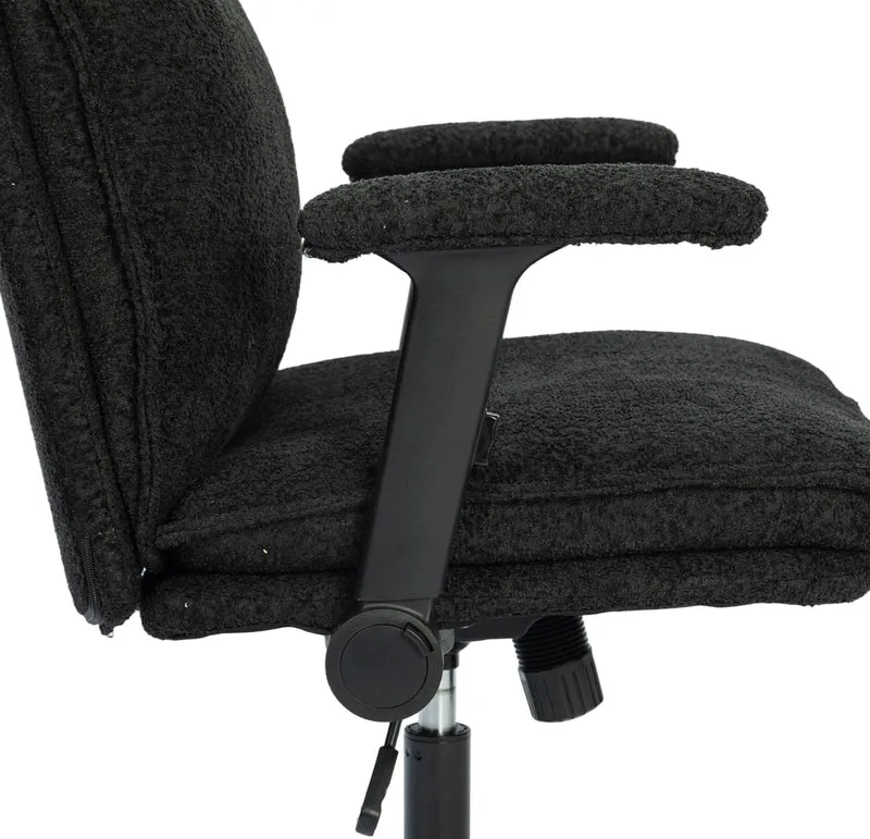 P3 Criss Cross Chair with Adjustable Armrests