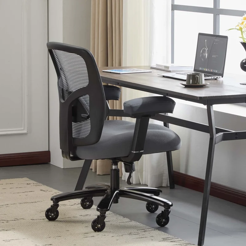 B1 Heavy Duty Chair 500lbs with Flip Armrests