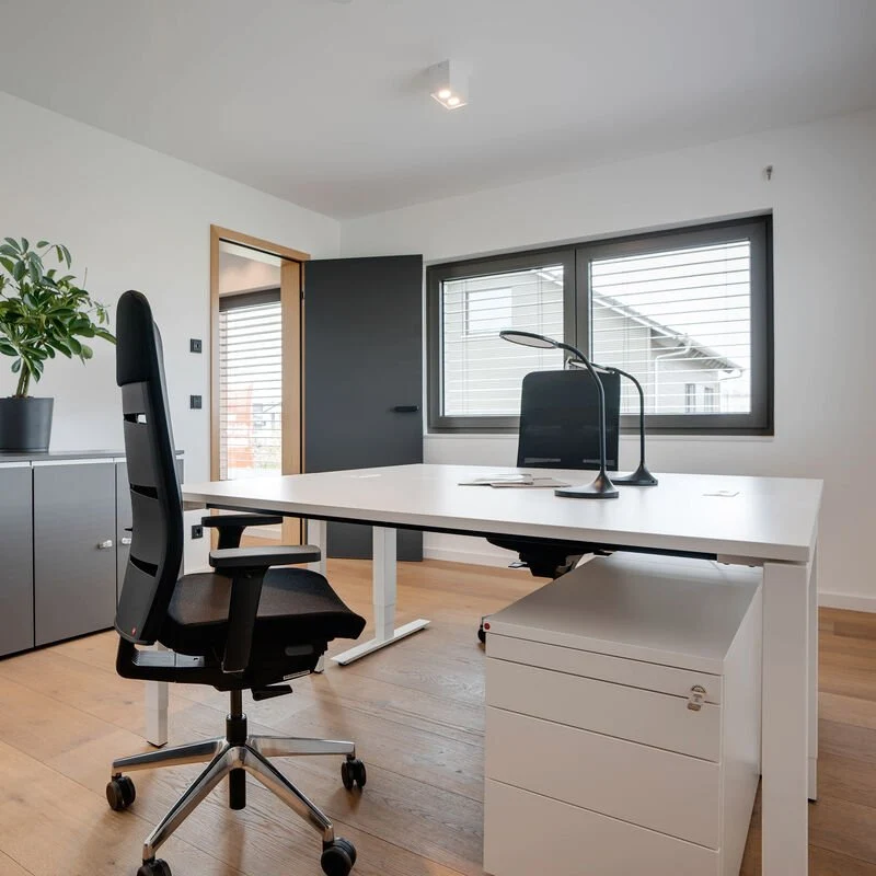 Ergonomischer Bürostuhl Netzrücken Agilis Matrix MT13 | Schwarz