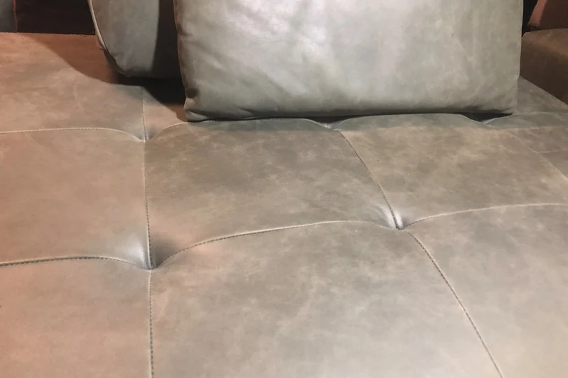 B-Ware KAWOLA Sofa WIOLO Schlafsofa Daybed Leder moosgrün