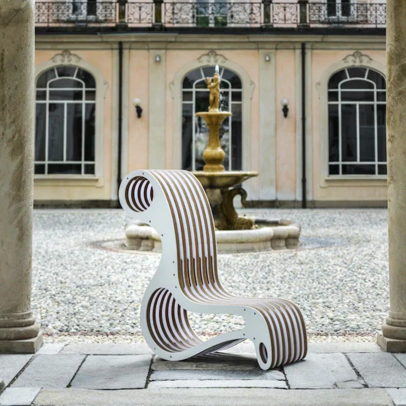 Cardboard and Wood Chaise Longue X2CHAIR