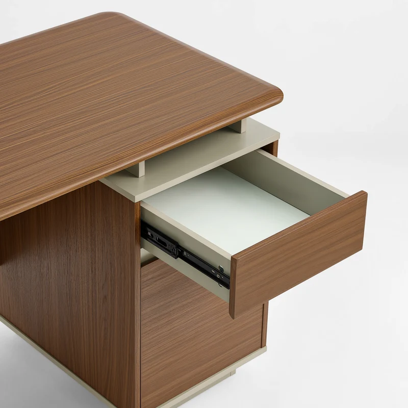 Hartwell Office Desk(47"x45")