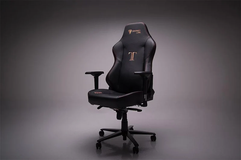 Secretlab TITAN 2018