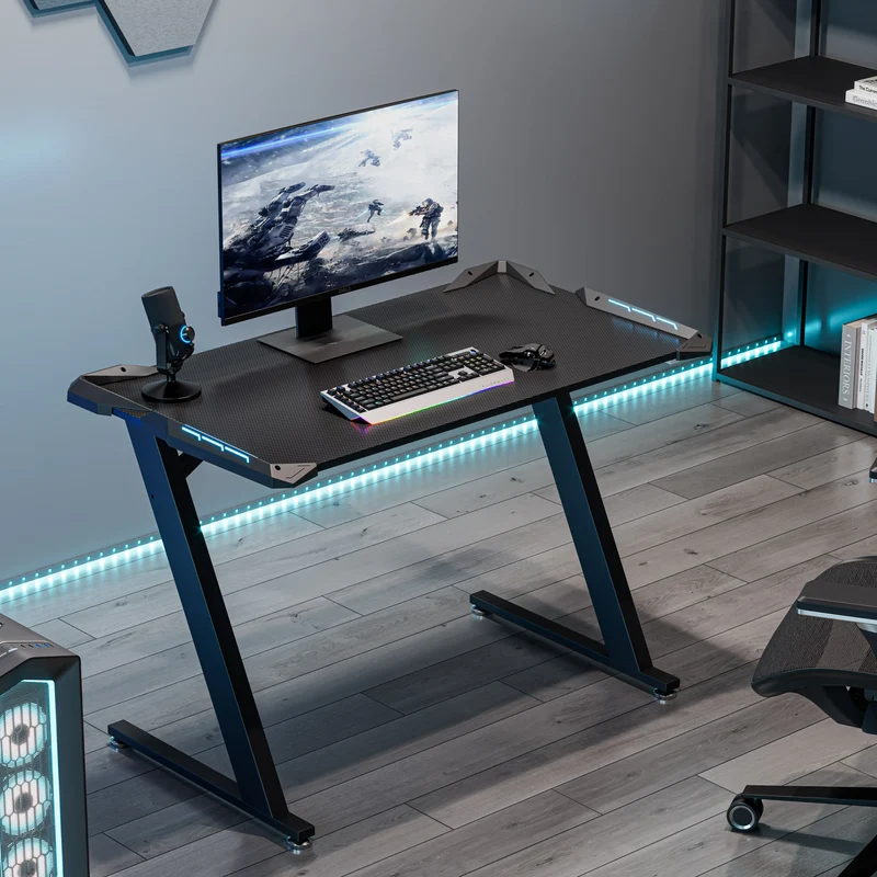 Gaming Desk with Z-shaped Legs (44"x24")