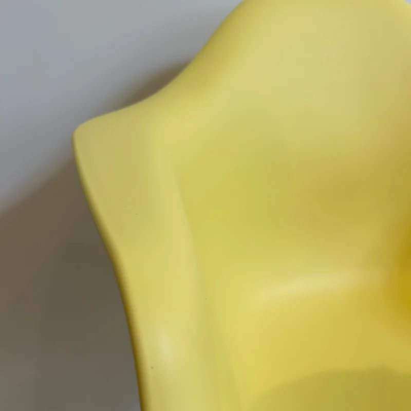 Vitra / Eames Plastic Armchair DAR / Armlehnstuhl