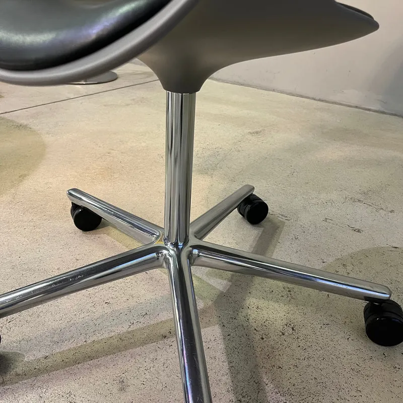 Walter Knoll / Lox 1358 / Schalensessel