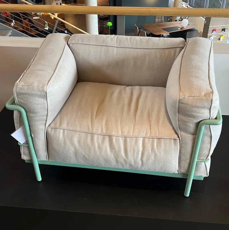 Cassina / 3 / Sessel