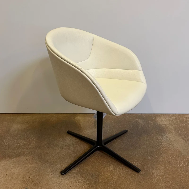 Walter Knoll / Kyo 1343 / Schalensessel