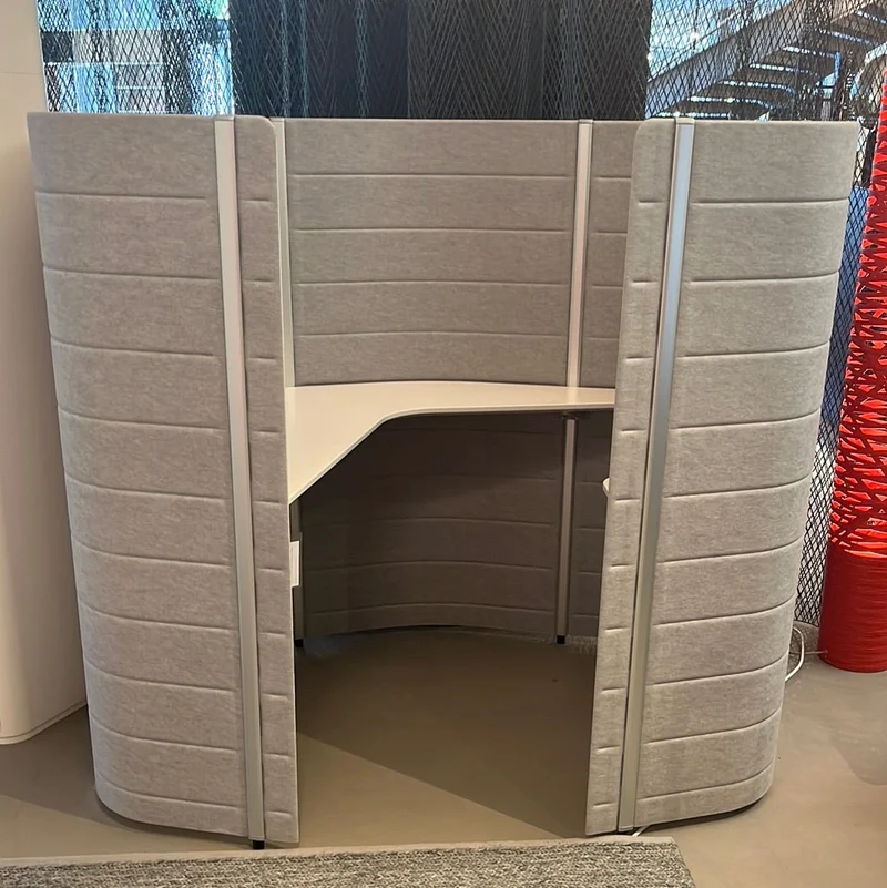 Vitra / Workbay Focus 1 Medium 15/10 / Arbeitsplatz mit rundum Trennwänden