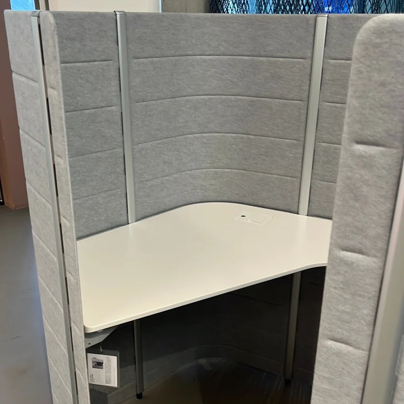 Vitra / Workbay Focus 1 Medium 15/10 / Arbeitsplatz mit rundum Trennwänden