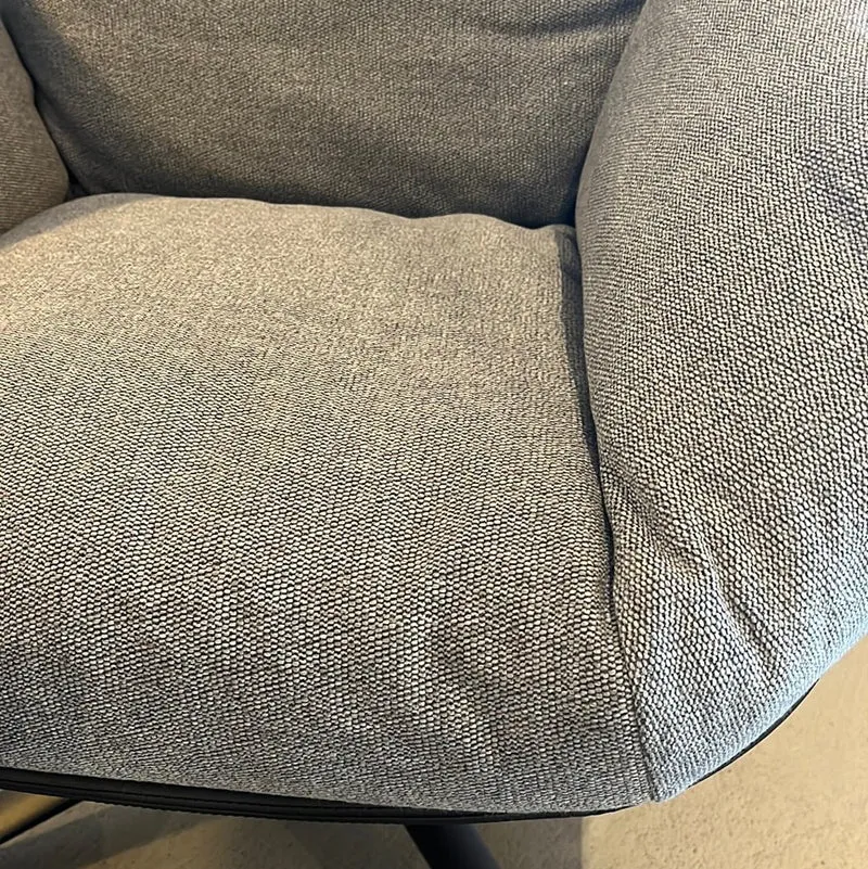 COR / Cordia Lounge / Sessel mit Hocker