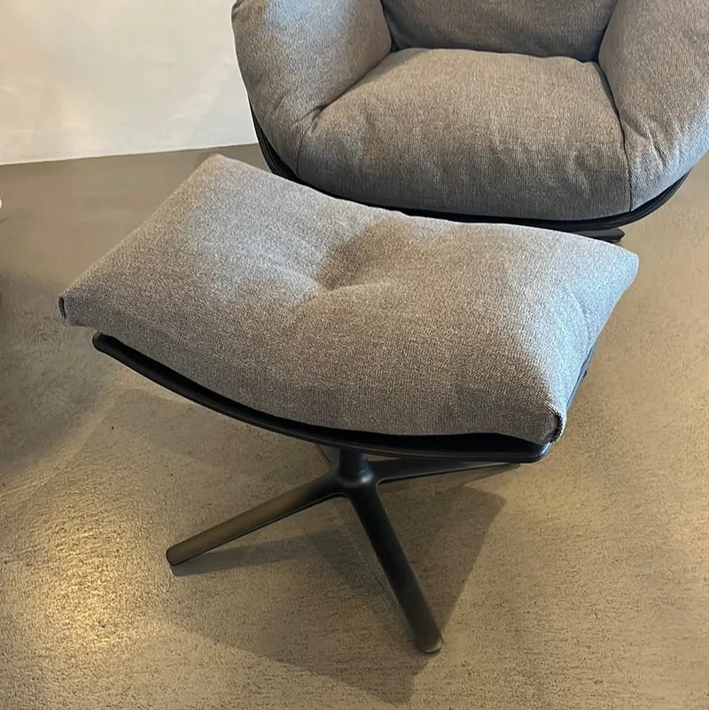 COR / Cordia Lounge / Sessel mit Hocker
