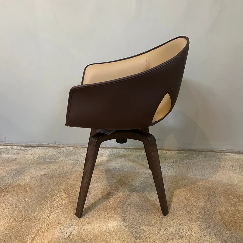 Poltrona Frau / Ginger / Stuhl
